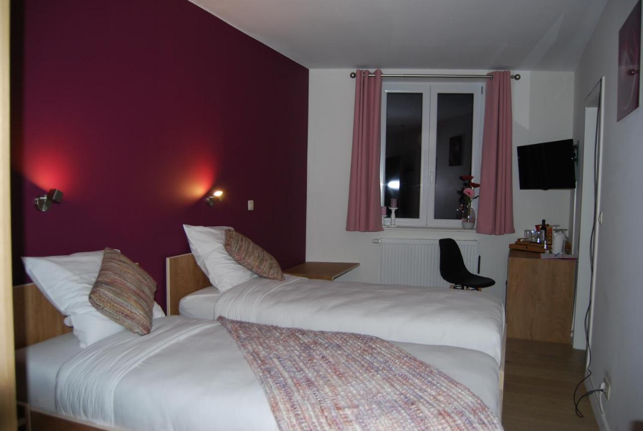 Hotel Au sommet de la cascade Stavelot Exterior foto